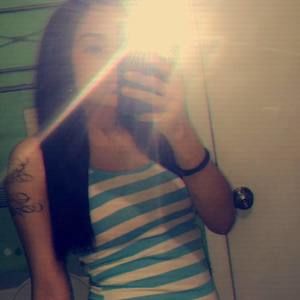 Meet your Posher, Isabel